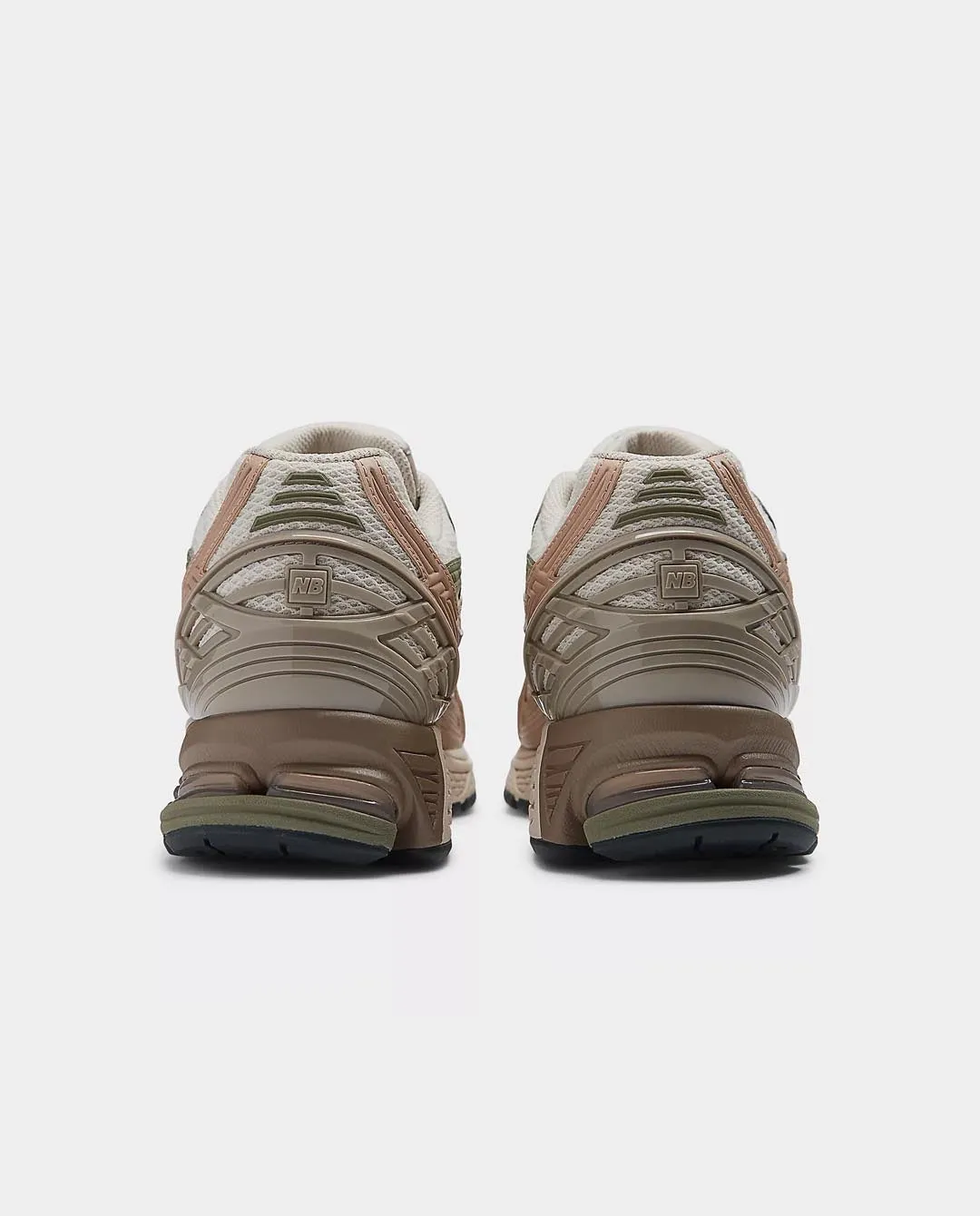 New Balance - 1906 Shoe - Linen/Dark Olivine